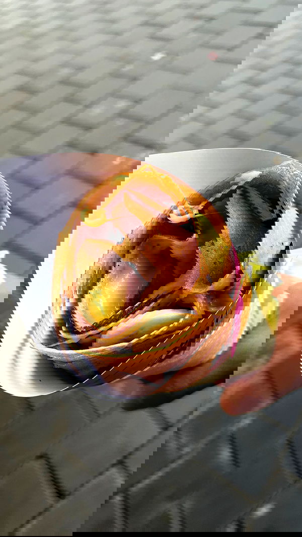 cata.leyah image ~ Altpins