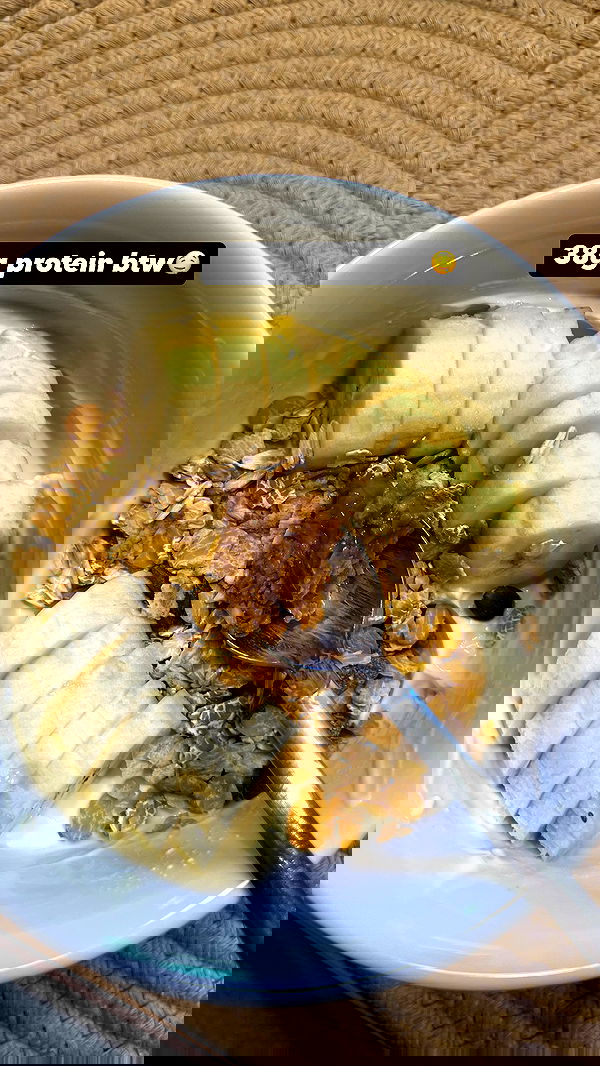 cata.leyah image ~ Altpins