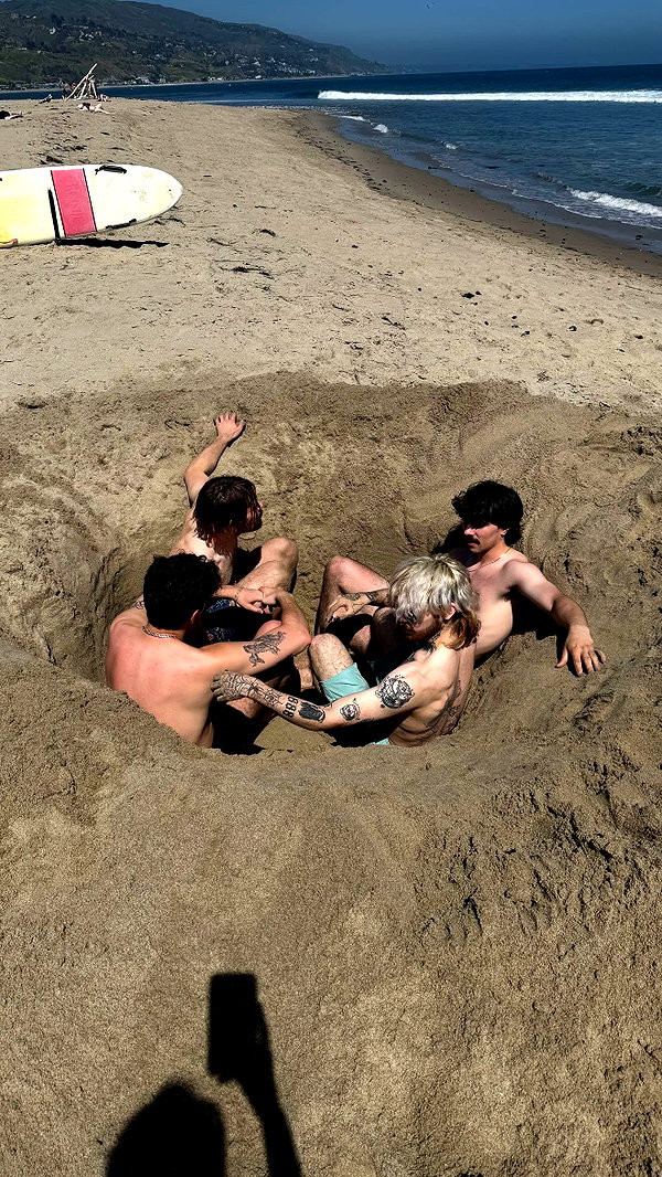 charleygrayyy instagram image archive image