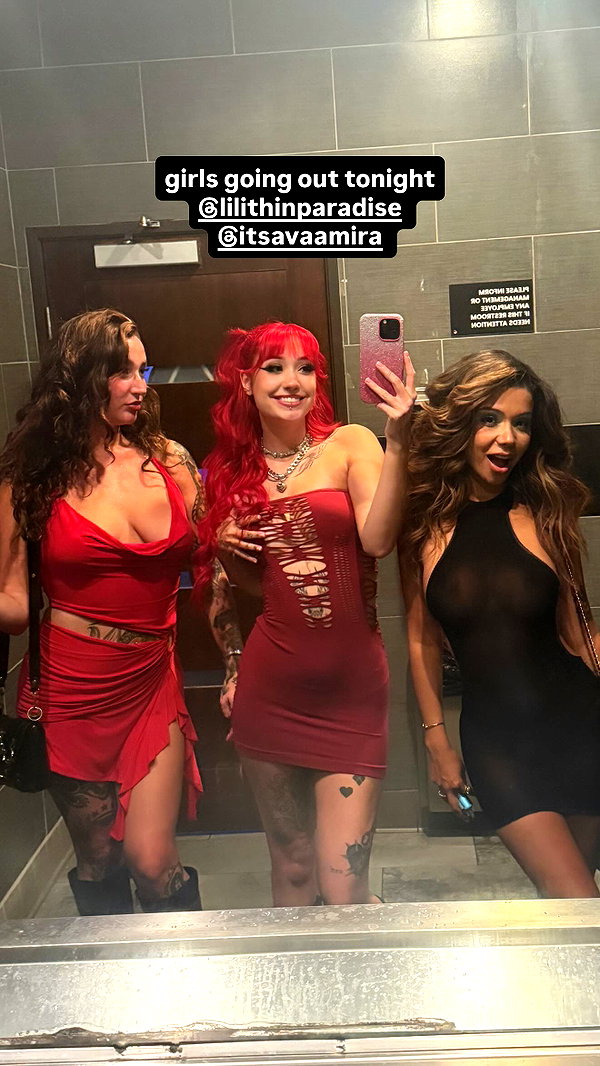 charleygrayyy instagram image archive image
