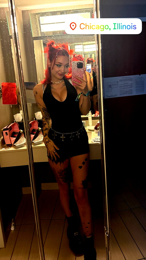 charleygrayyy instagram image archive image