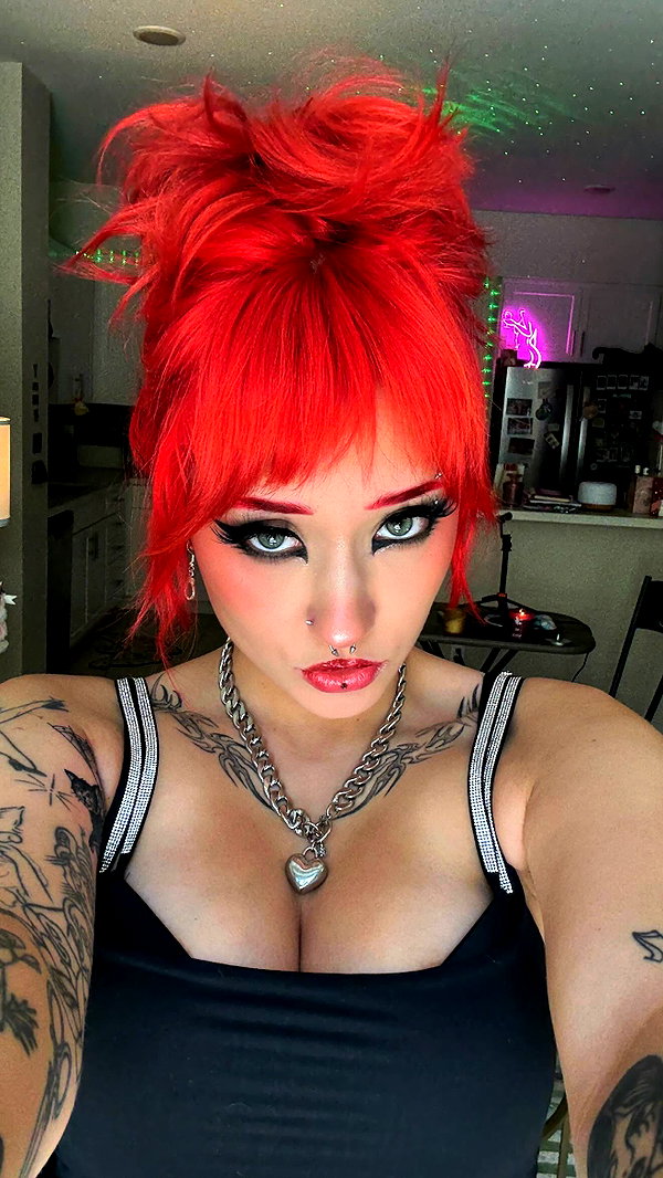 charleygrayyy instagram image archive image