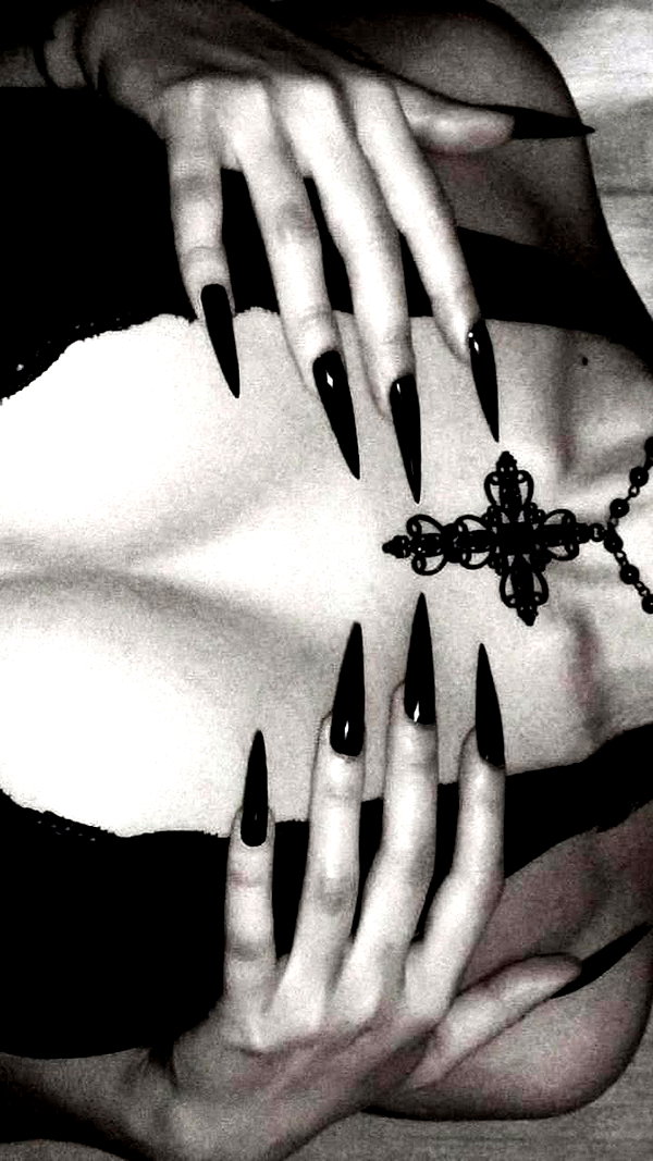 chica.niebla instagram image archive image