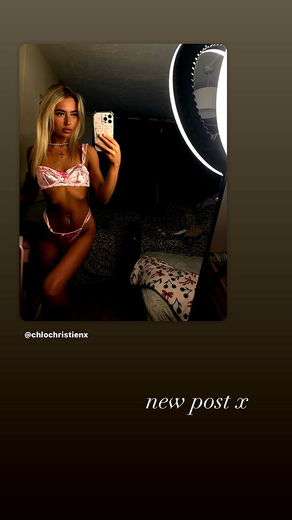 chlochristienx chlochristienx archive image