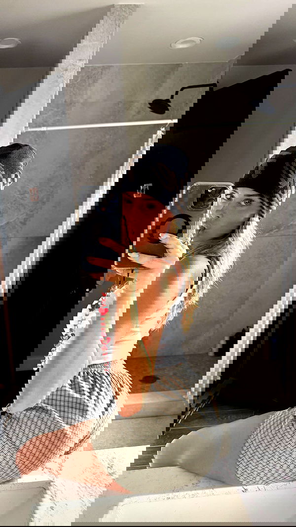 corinnakopf image ~ Altpins