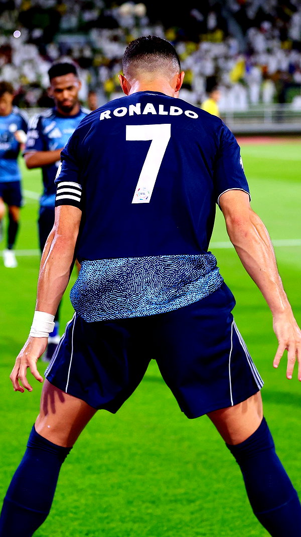 cristiano cristiano archive image