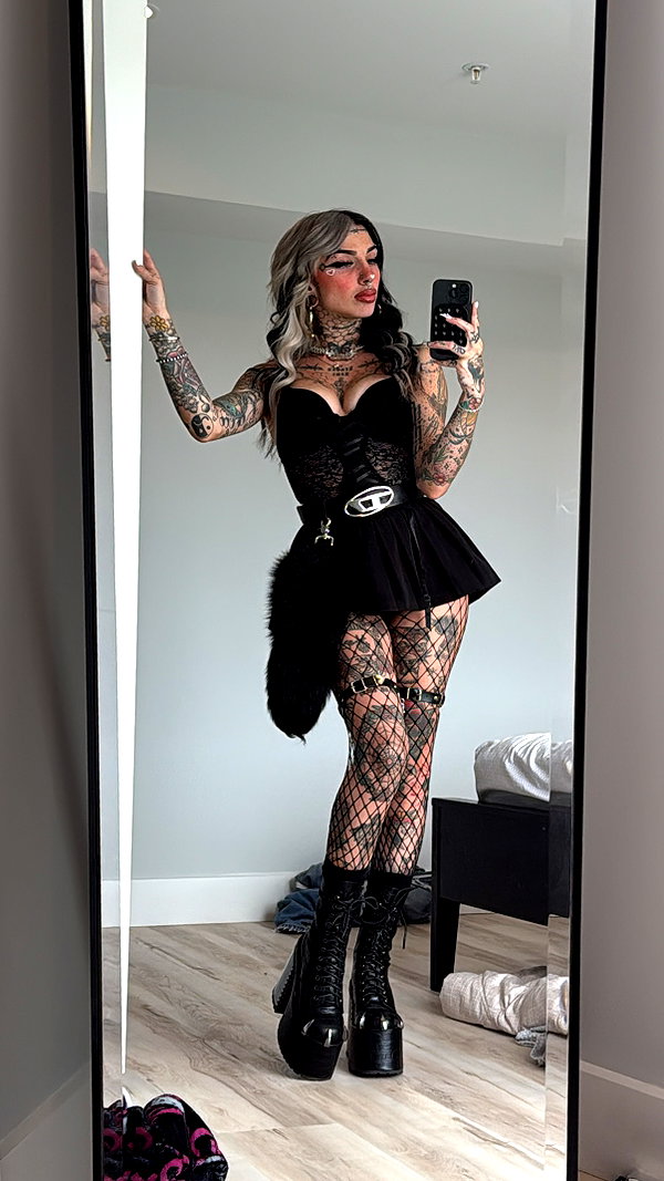 cruellamorgan instagram image archive image