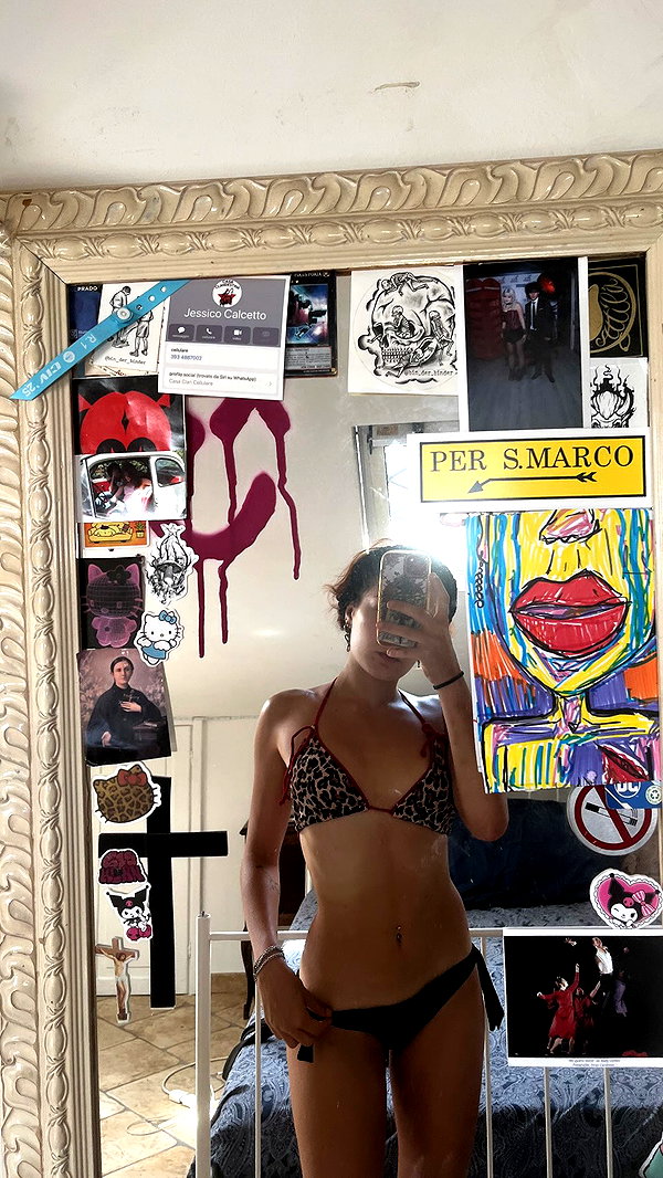 d3ad.doll instagram image archive image