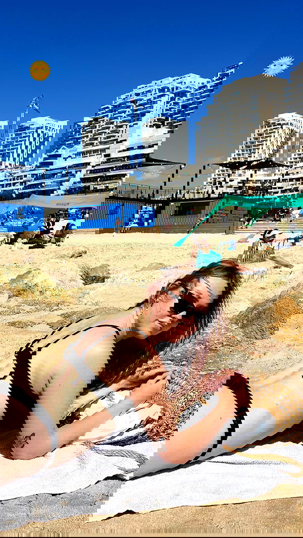 dana_ratushany image ~ Altpins