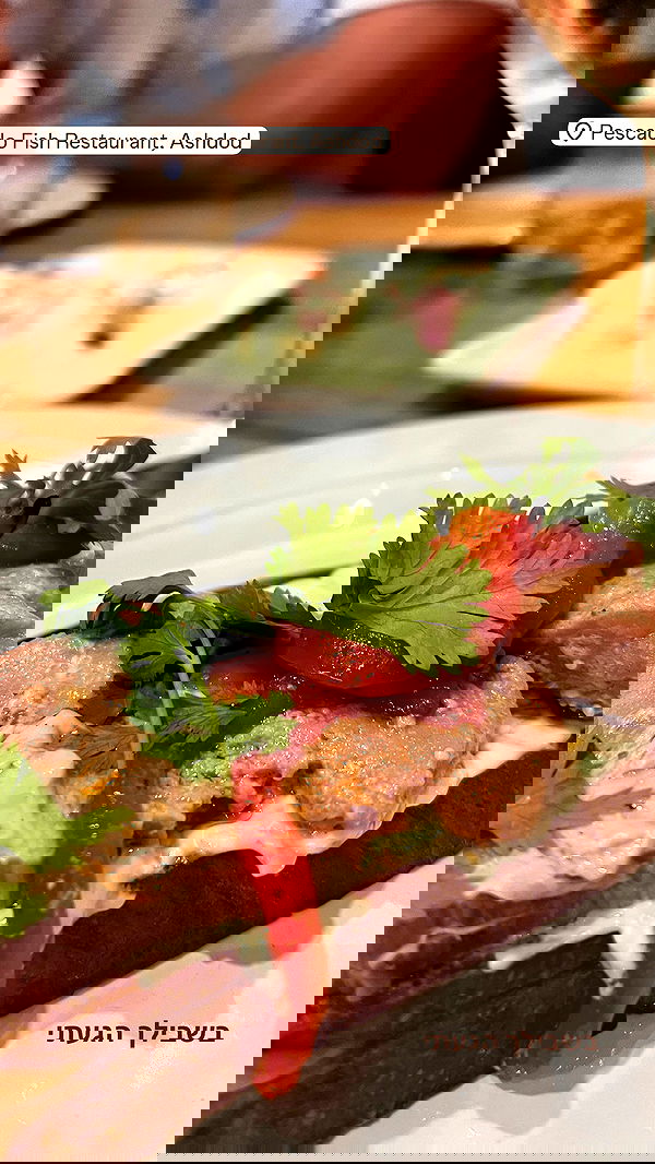 dana_ratushany image ~ Altpins