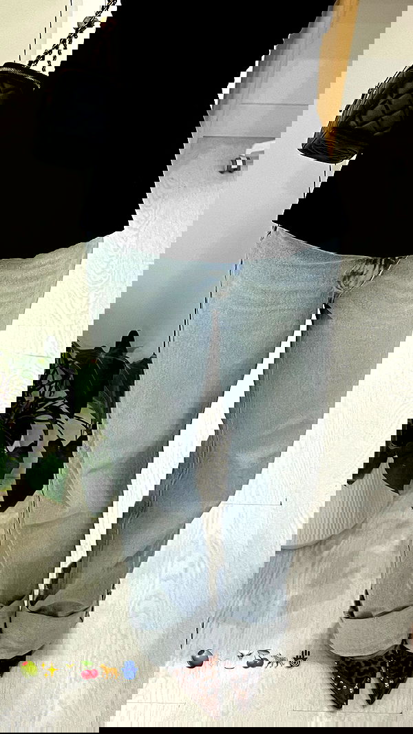 dana_ratushany image ~ Altpins