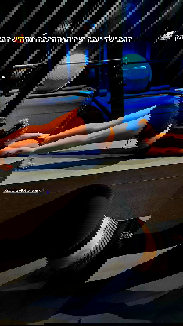 dana_ratushany image ~ Altpins