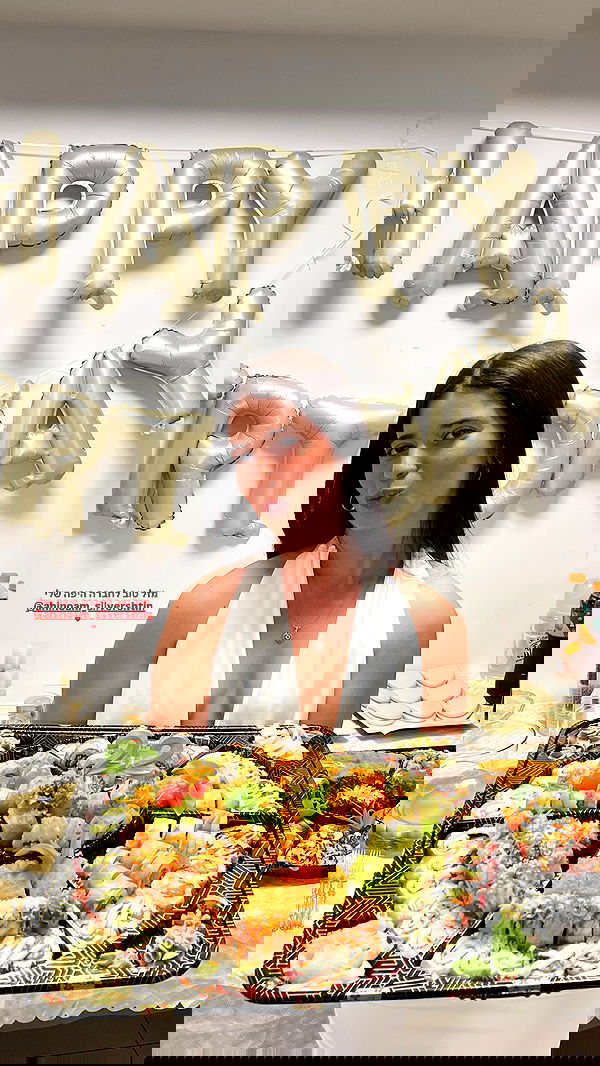 dana_ratushany image ~ Altpins