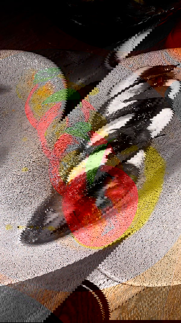 daniel_shallom image ~ Altpins