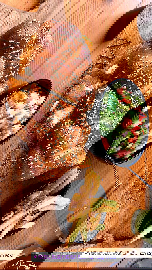 daniel_shallom image ~ Altpins