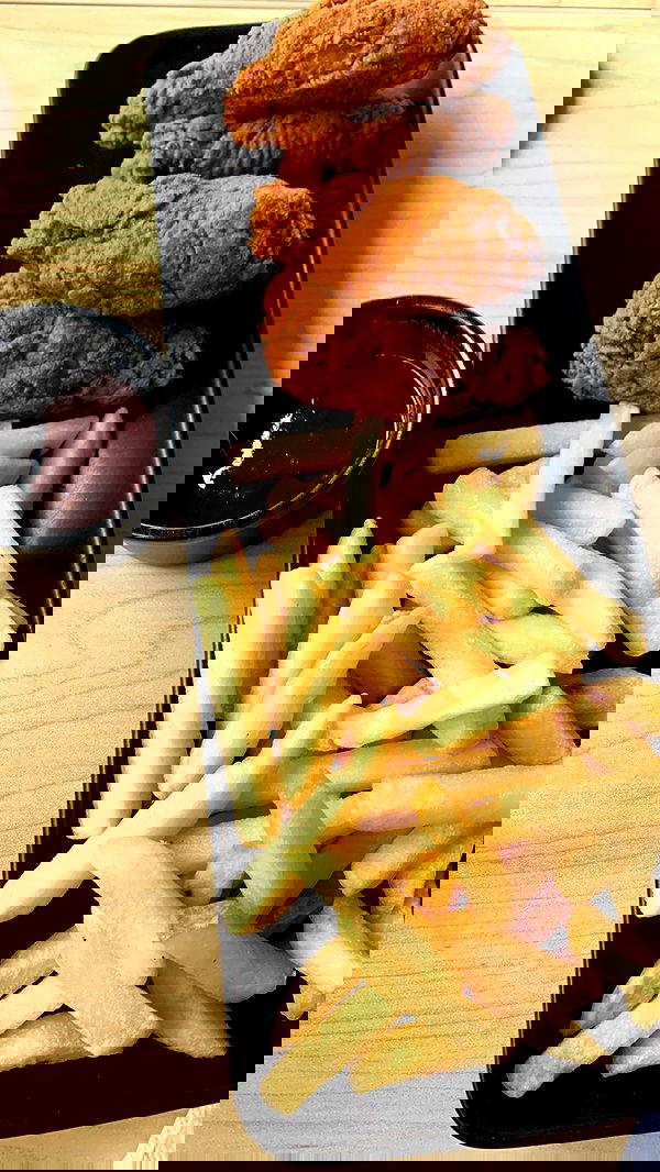 daniel_shallom image ~ Altpins