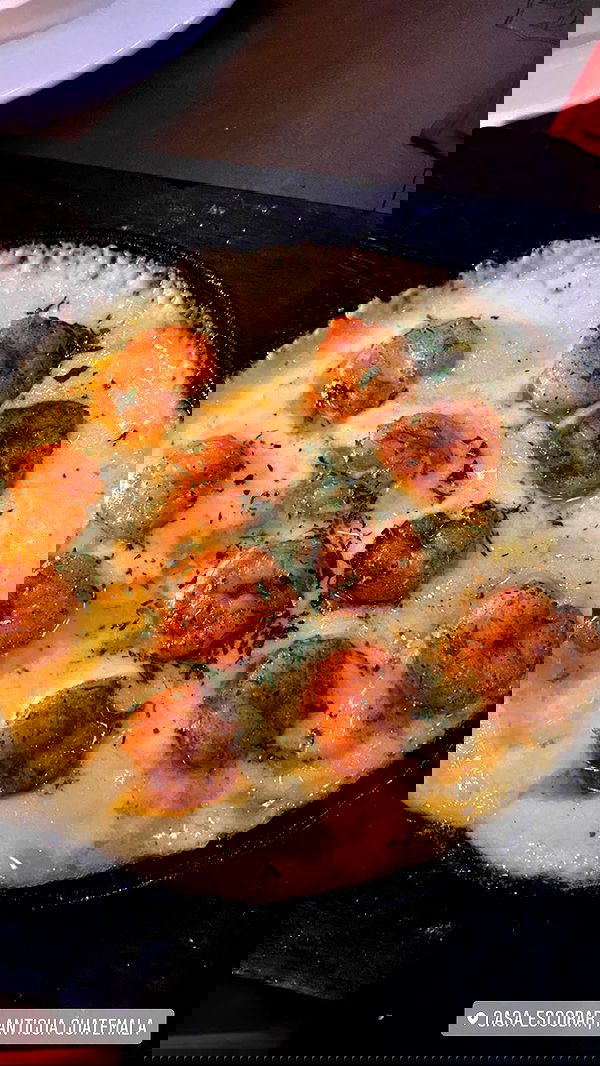 daniel_shallom image ~ Altpins