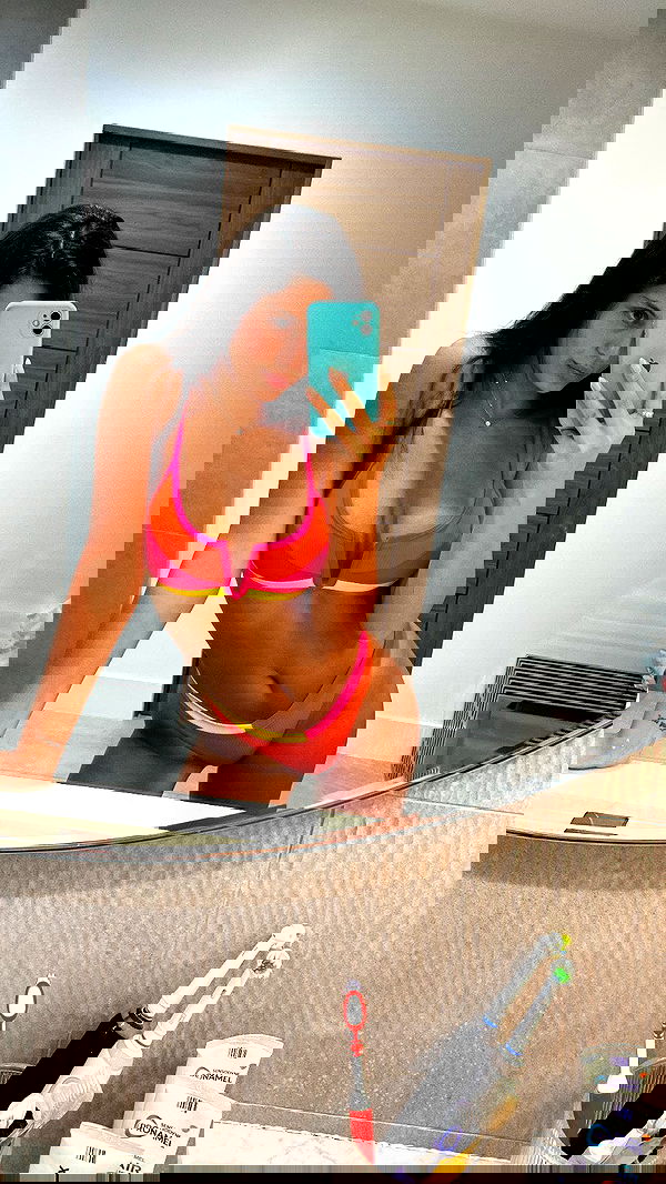 daniel_shallom image ~ Altpins