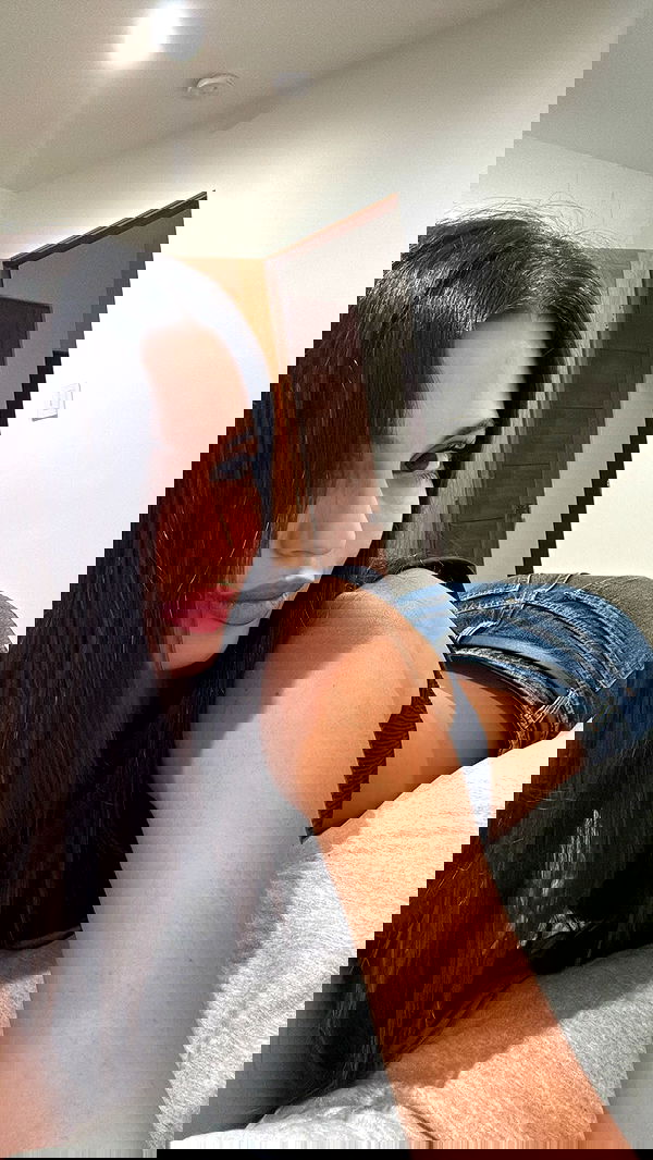 daniel_shallom image ~ Altpins