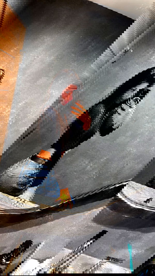 daniel_shallom image ~ Altpins