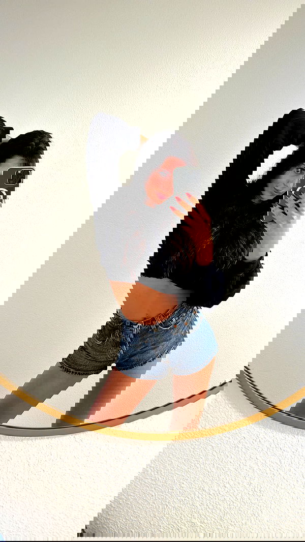 daniel_shallom image ~ Altpins