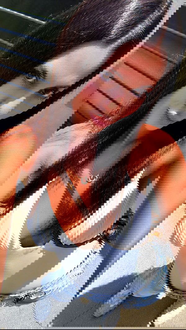 daniel_shallom image ~ Altpins