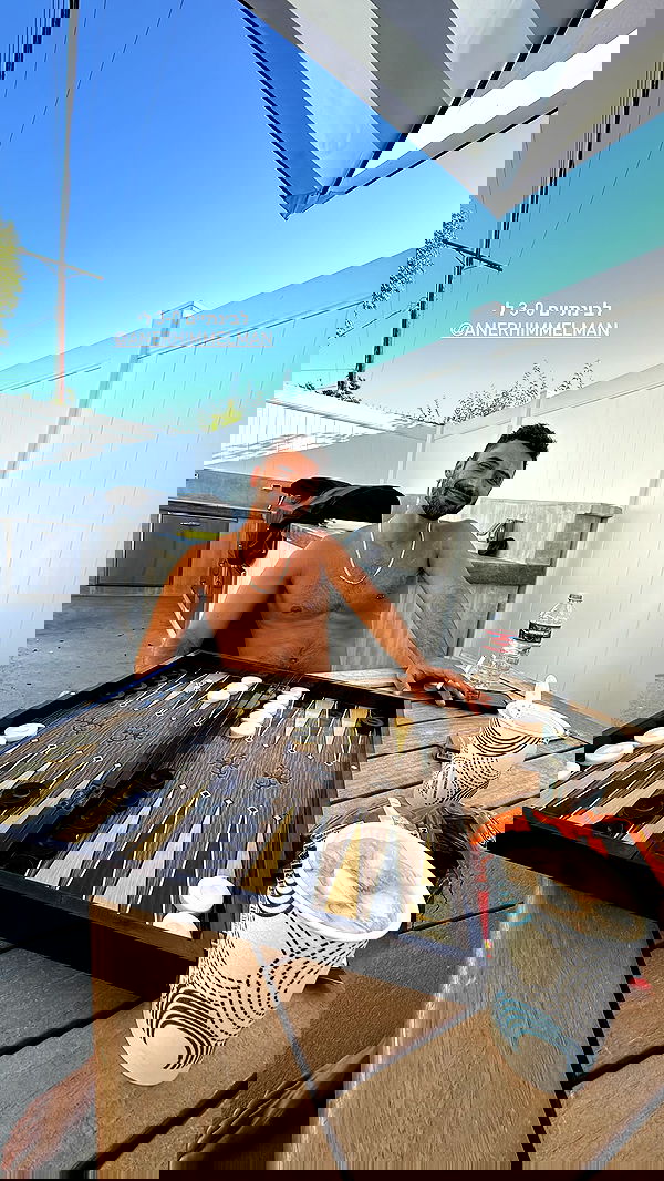 daniel_shallom image ~ Altpins