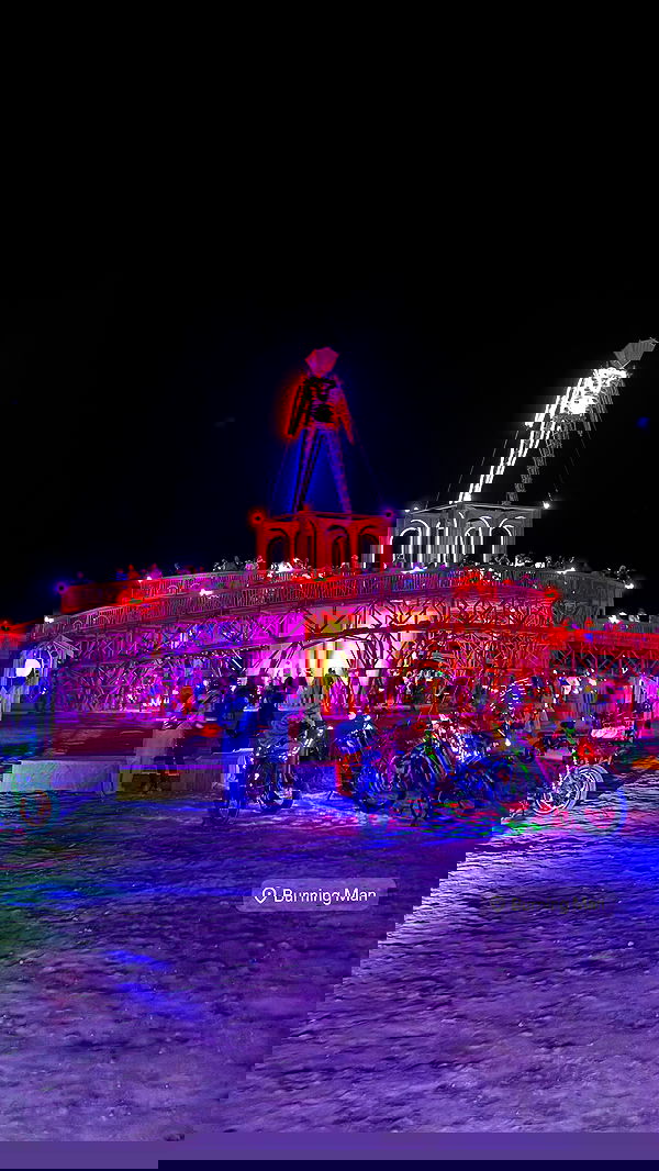 daniel_shallom image ~ Altpins