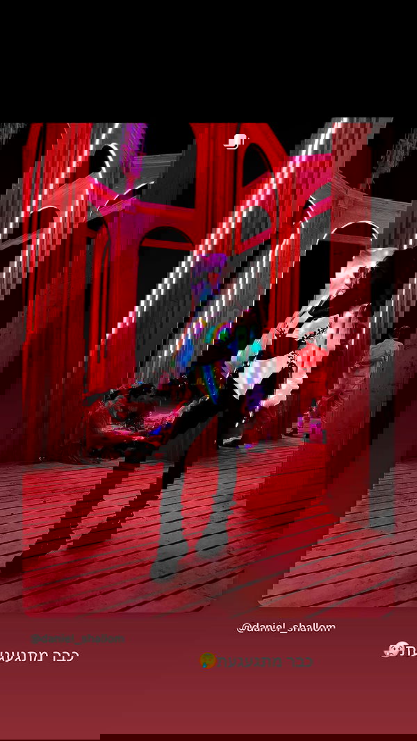 daniel_shallom image ~ Altpins