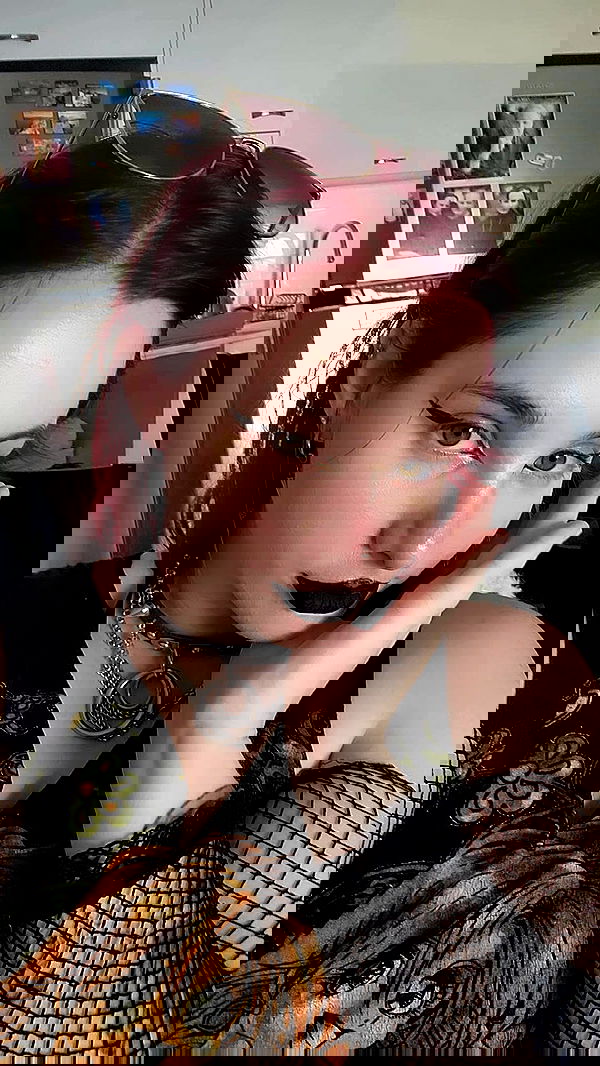 daniella_koosit daniella_koosit archive image