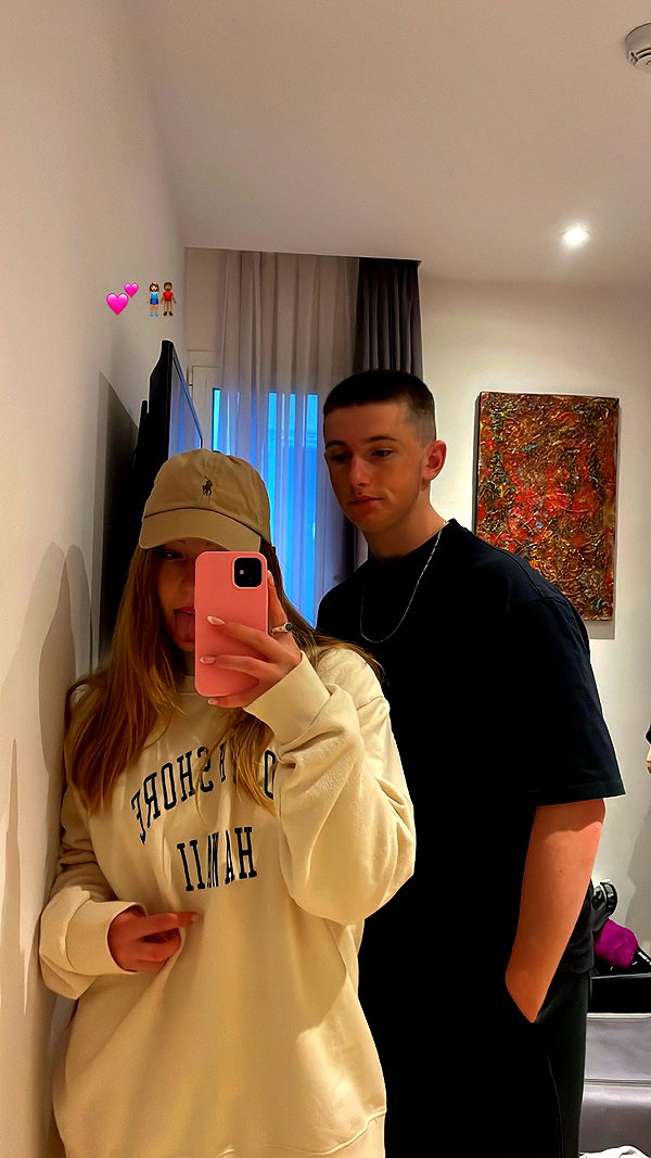 daniellep___ instagram image archive image