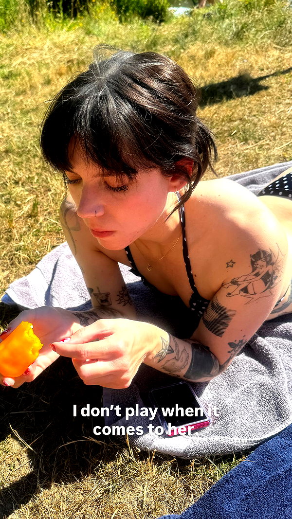 digital.grave instagram image archive image