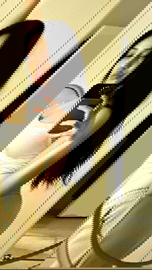 e.eelisha e.eelisha archive image