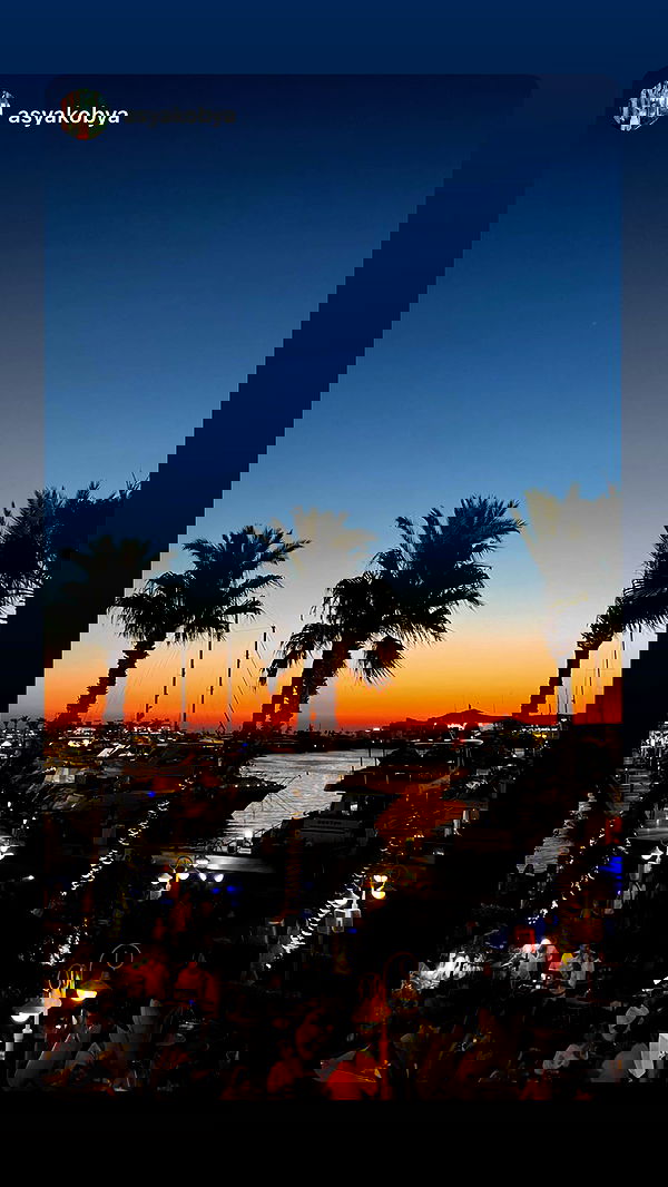 eceebayraktr image ~ Altpins