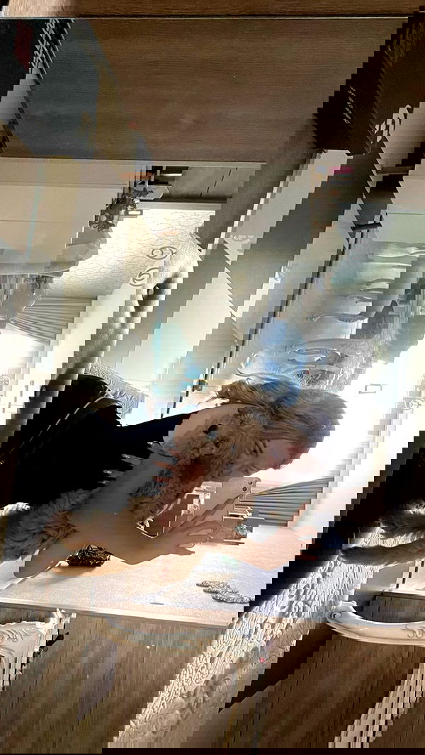 eceebayraktr image ~ Altpins