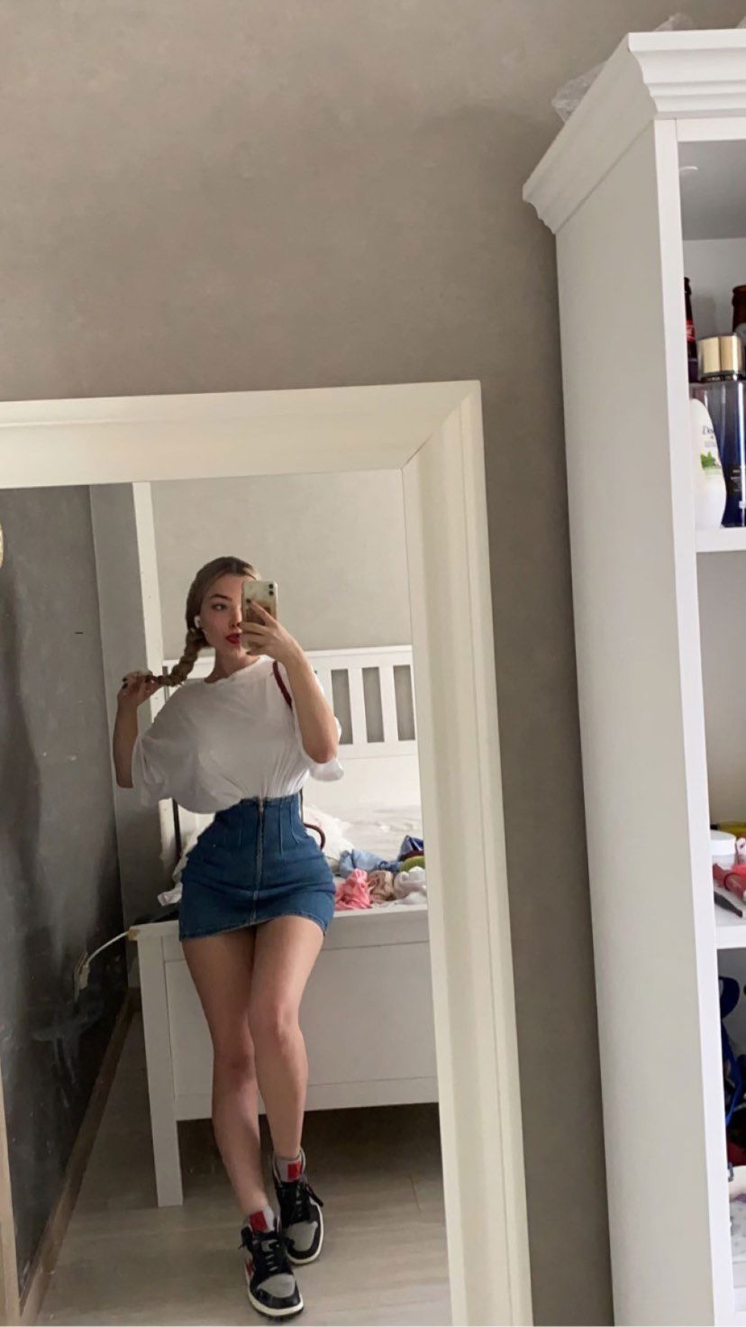 eceebayraktr instagram image archive image