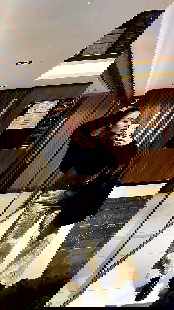 eceebayraktr image ~ Altpins