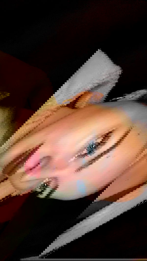 eceebayraktr image ~ Altpins