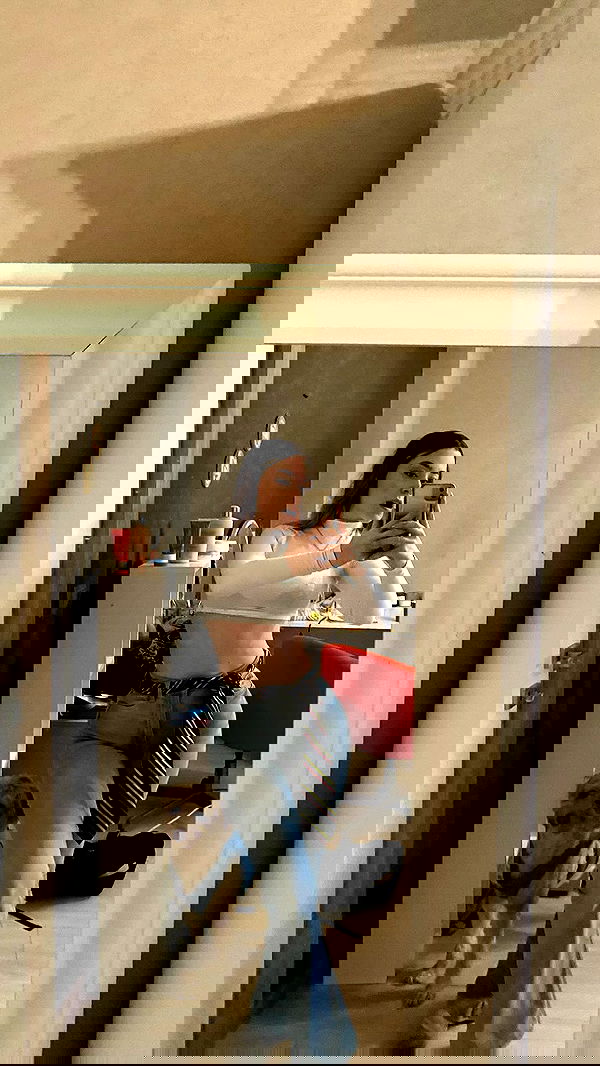 eceebayraktr image ~ Altpins