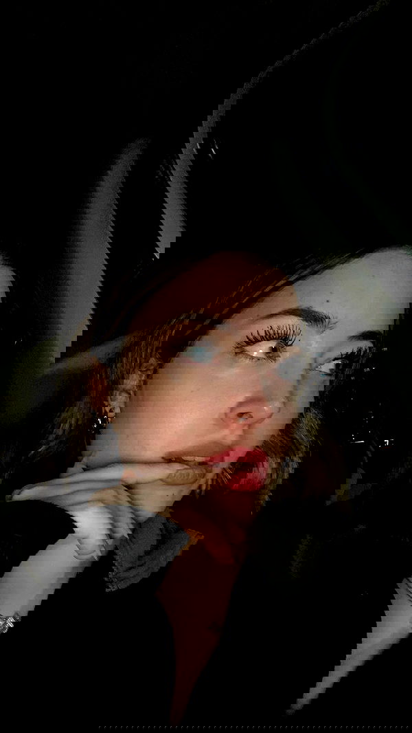 eceebayraktr image ~ Altpins