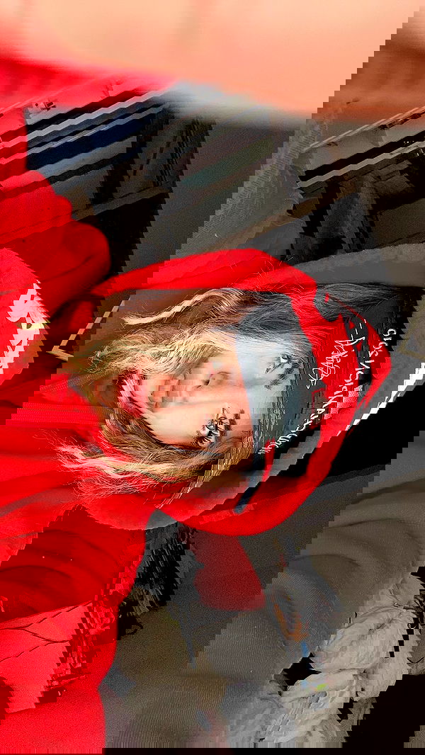 eceebayraktr image ~ Altpins