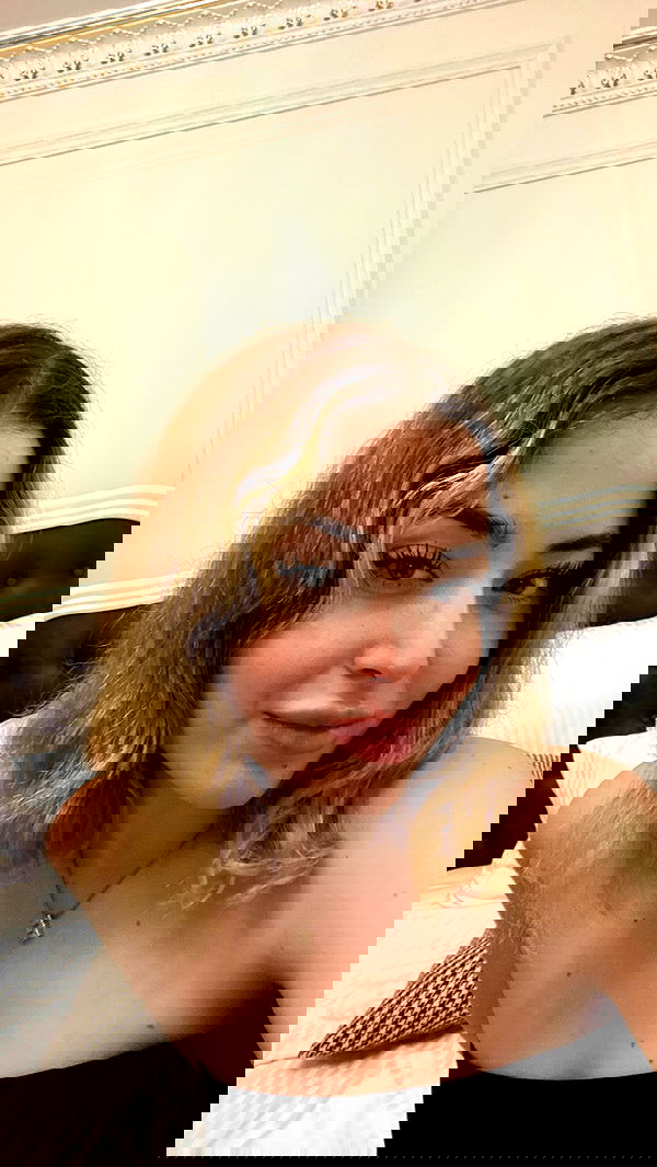 eceebayraktr image ~ Altpins