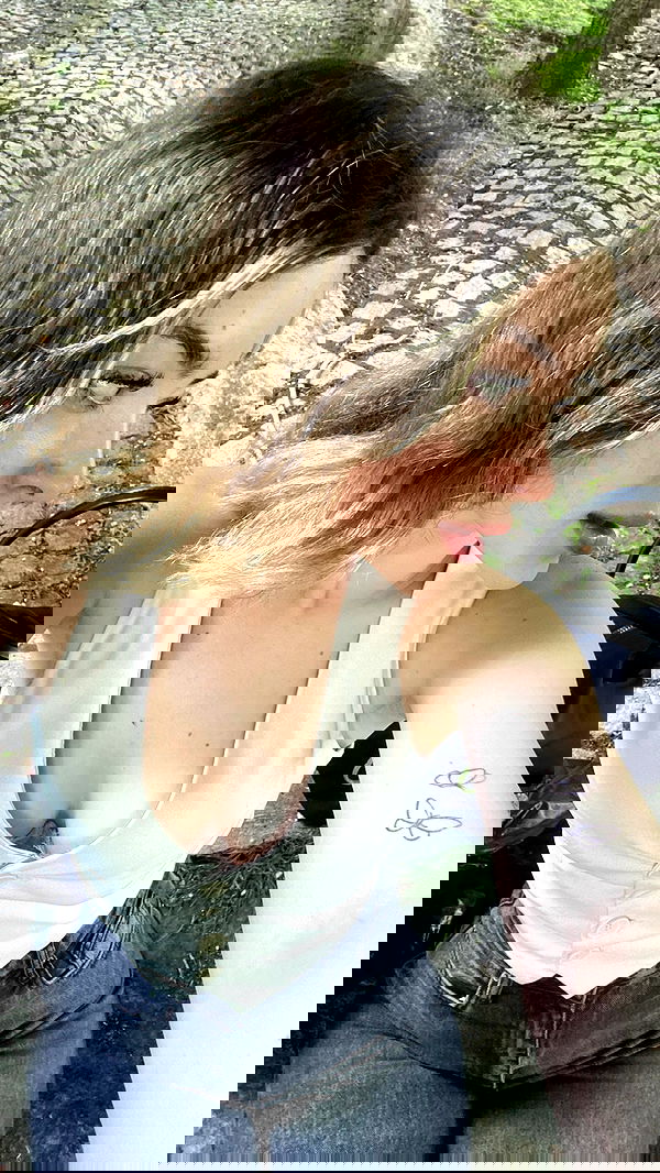 eceebayraktr image ~ Altpins