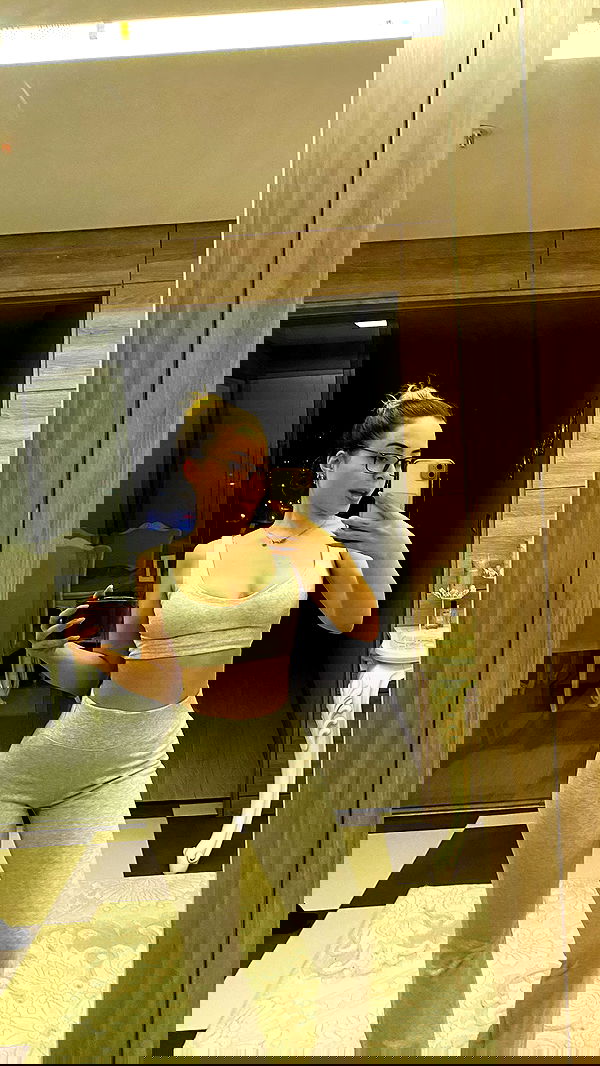 eceebayraktr image ~ Altpins