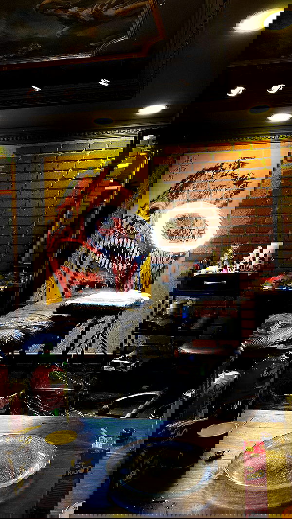 eceebayraktr image ~ Altpins