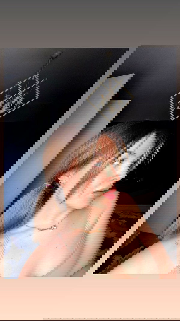 eceebayraktr image ~ Altpins