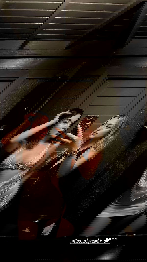 eceebayraktr image ~ Altpins