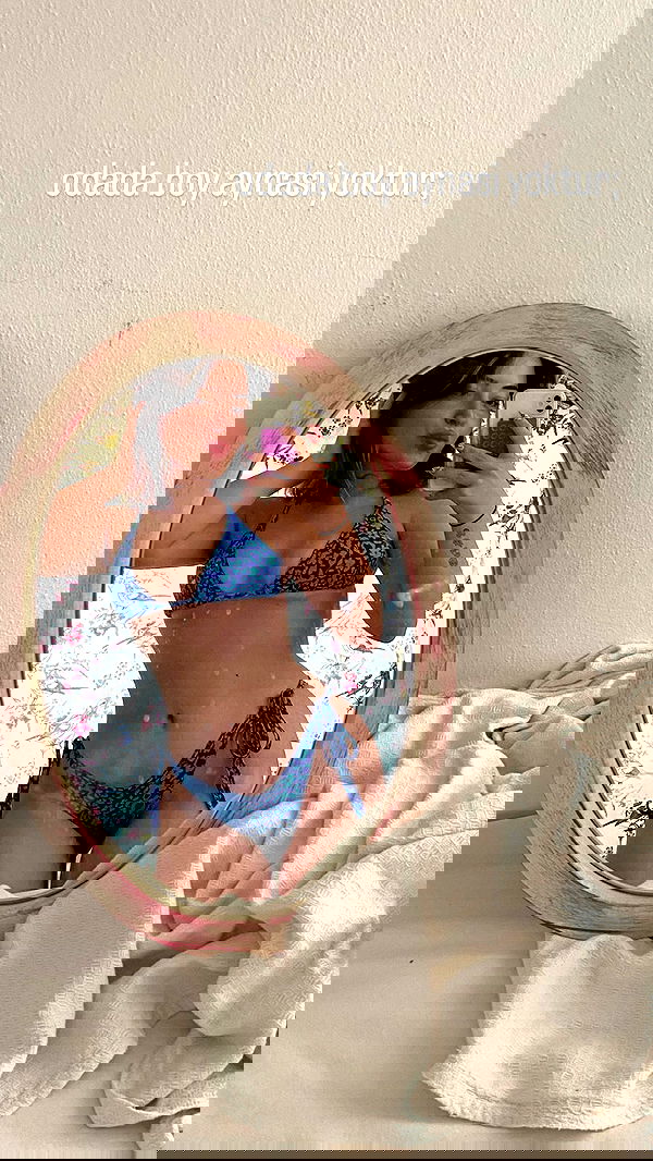 eceebayraktr image ~ Altpins