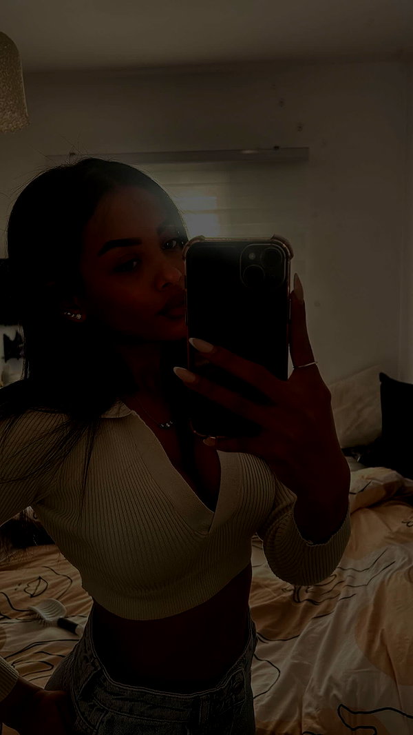 eden_gadamo__ instagram image archive image