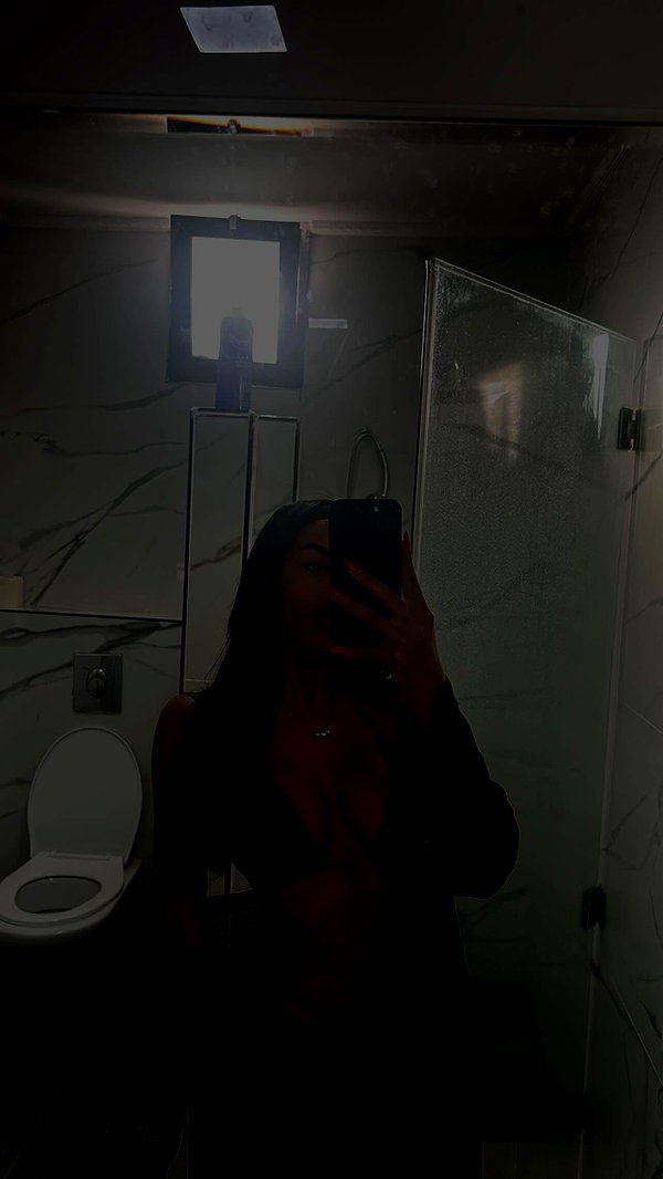 eden_gadamo__ instagram image archive image